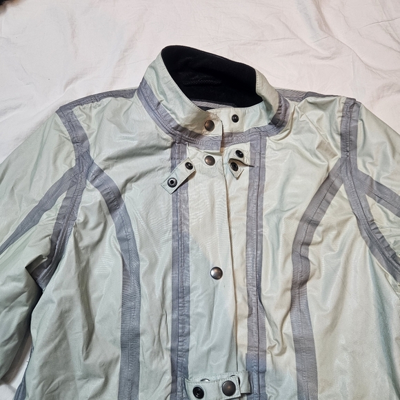 BMW Motorrad Belice Women’s Motorcycle Riding Jacket – Size 4S (US) / 32C (EU) - Picture 3 of 14